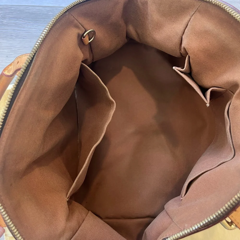 Louis Vuitton Monogram Tivoli GM - Picture 10 of 16